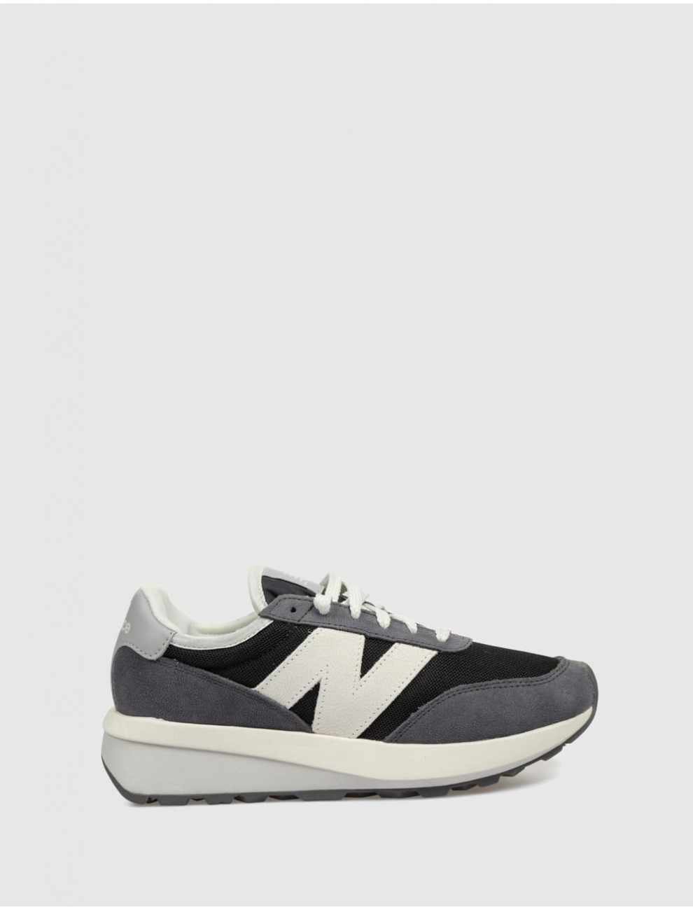 ZAPATILLA NEW BALANCE U370 NEGRO