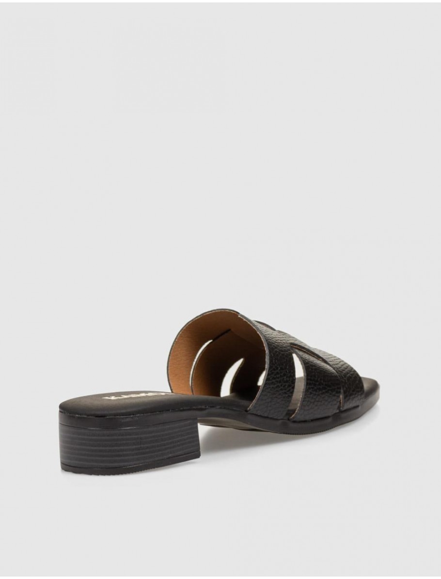 SANDALIA KAMOME MYA NEGRO