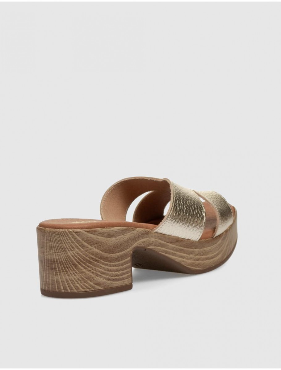 SANDALIA KAMOME SHULA PLATINO