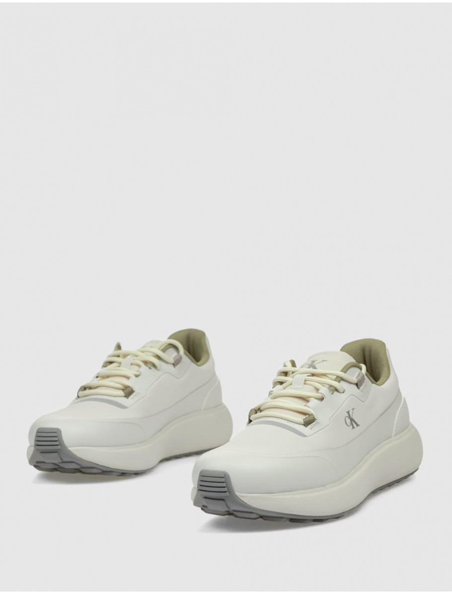 ZAPATILLA CALVIN KLEIN ATHLEISURE RUNNER TECH RIPSTOP BLANCO