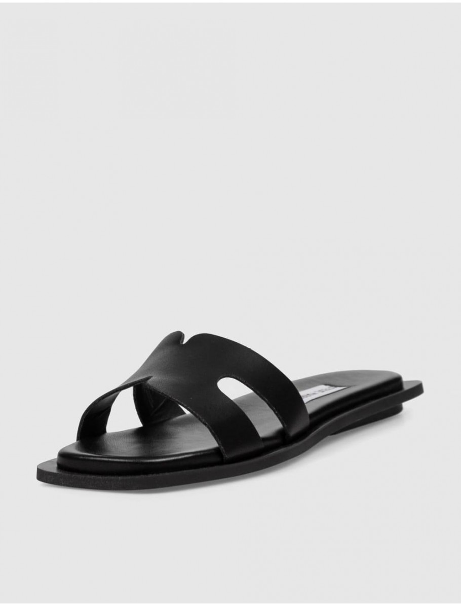 SANDALIA STEVE MADDEN SOFIA NEGRO