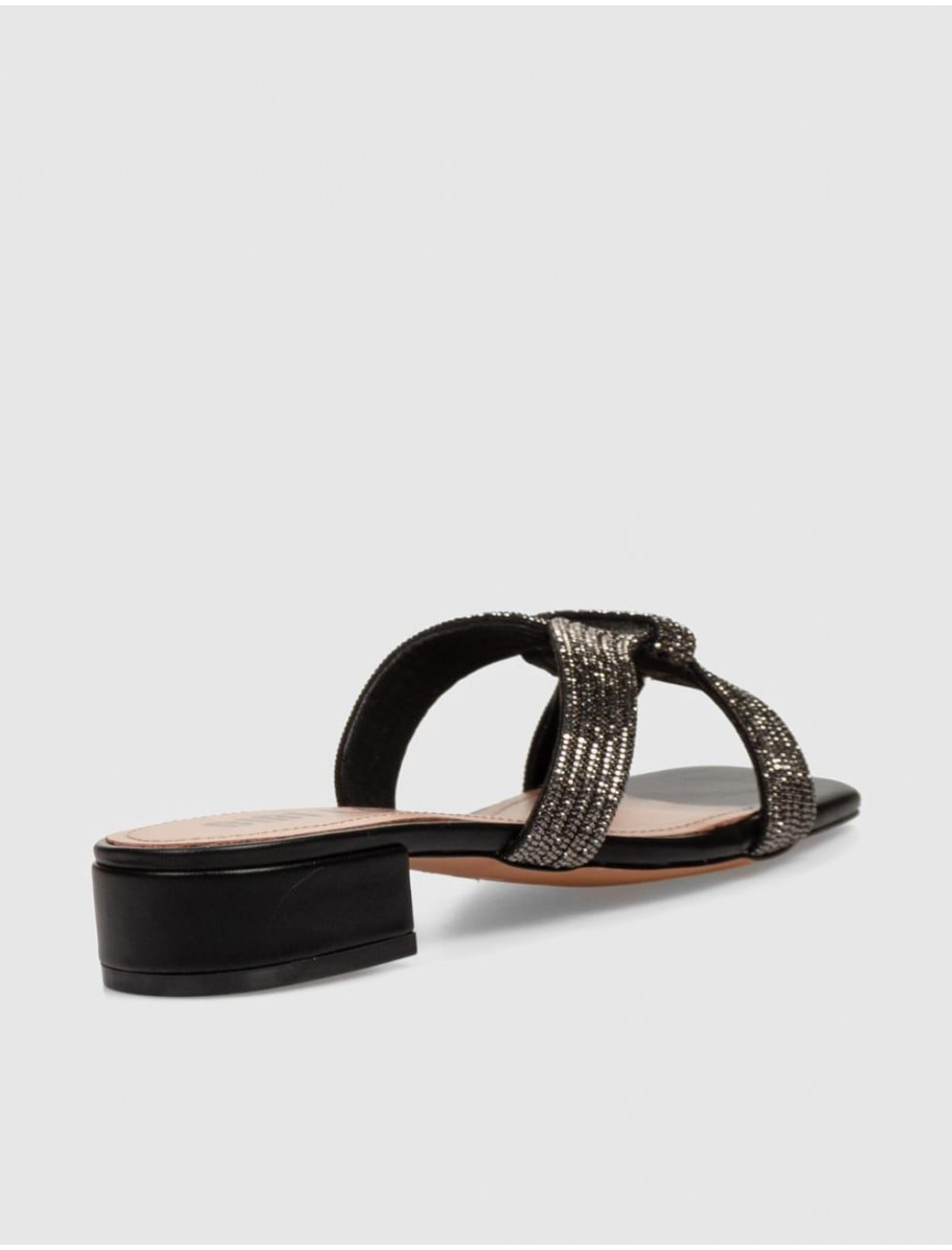 SANDALIA BIBI LOU 842Z00HG NEGRO