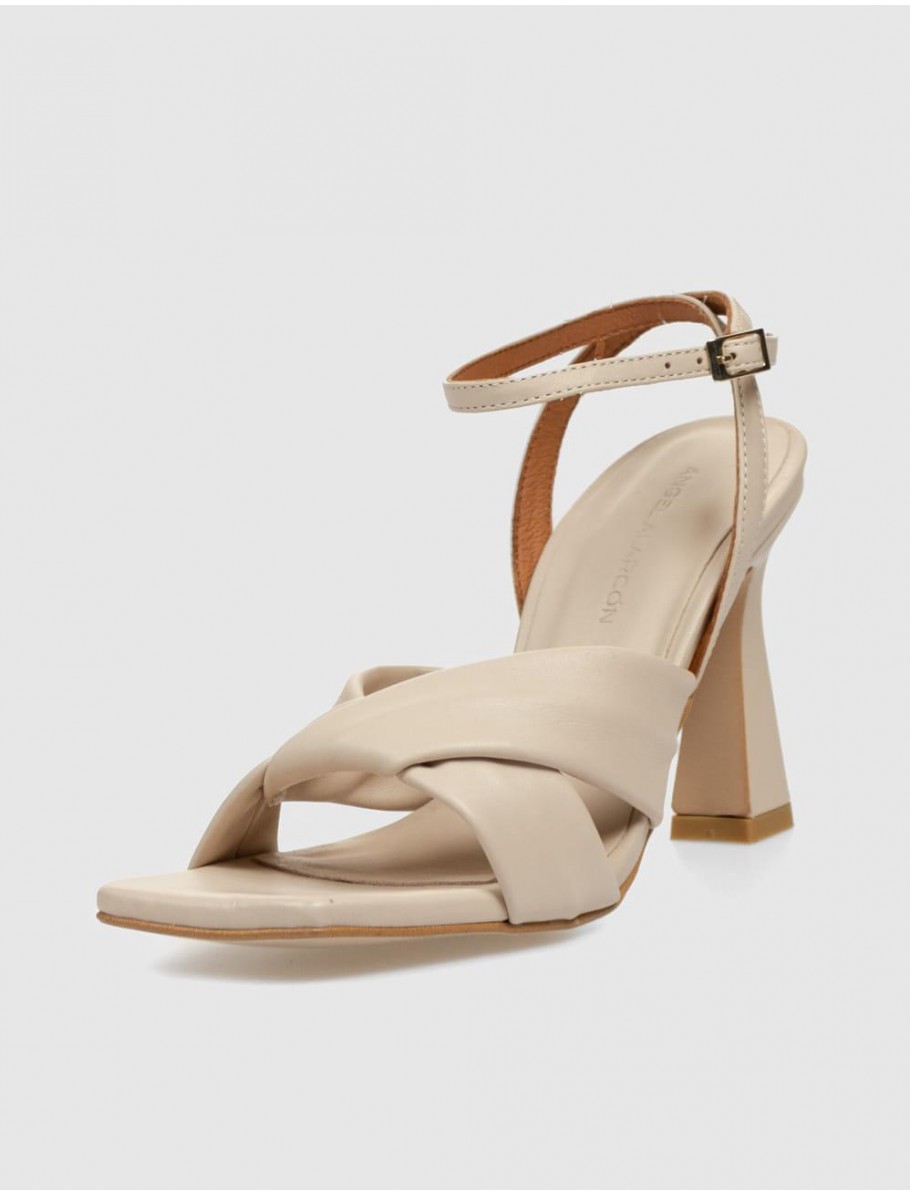 SANDALIA ANGEL ALARCON 25073 BEIG