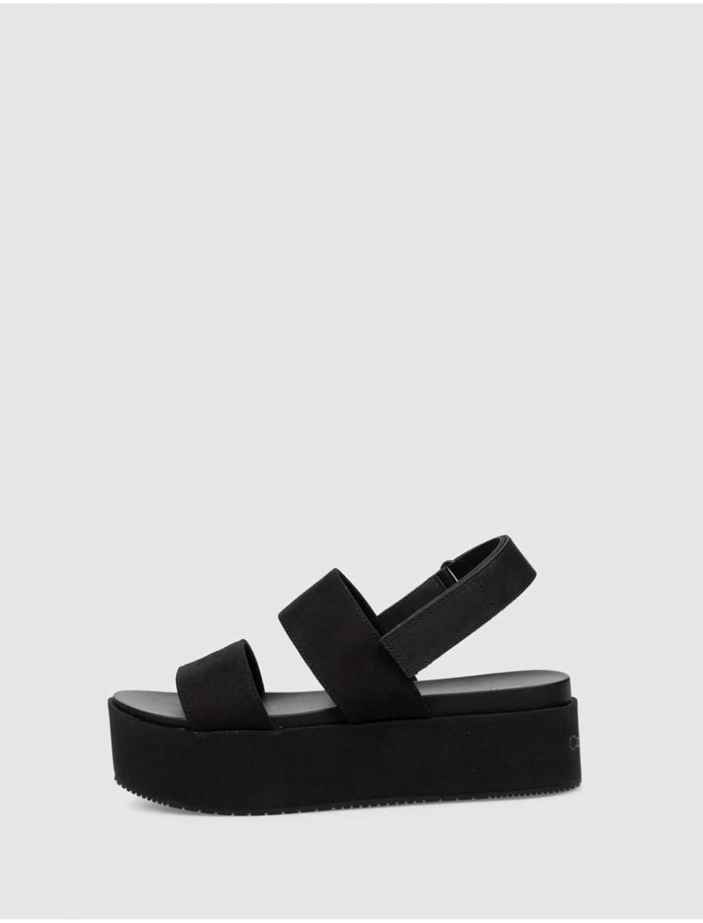 SANDALIA CALVIN KLEIN FLATFORM SANDAL SLING IN NEGRO