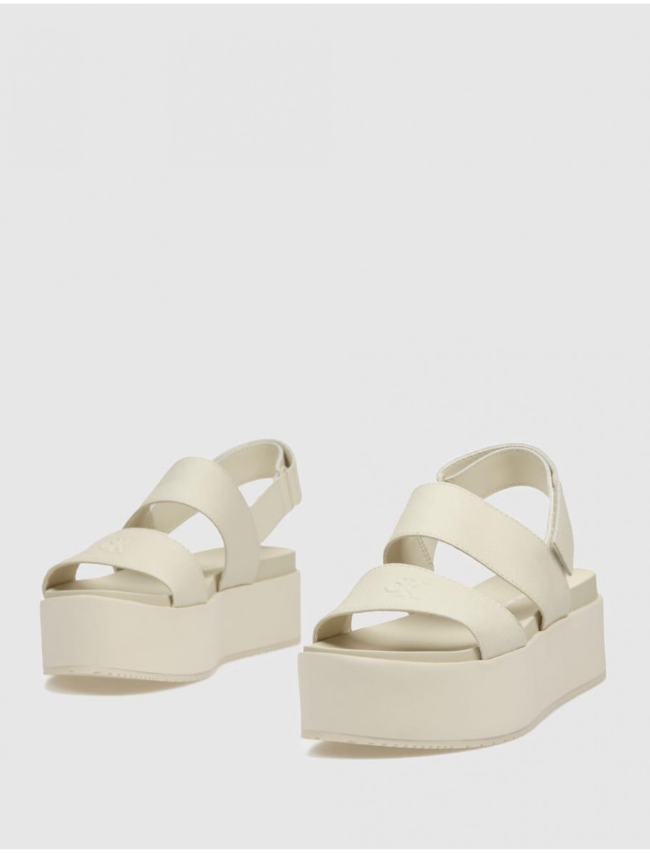 SANDALIA CALVIN KLEIN FLATFORM SANDAL SLING IN BEIG