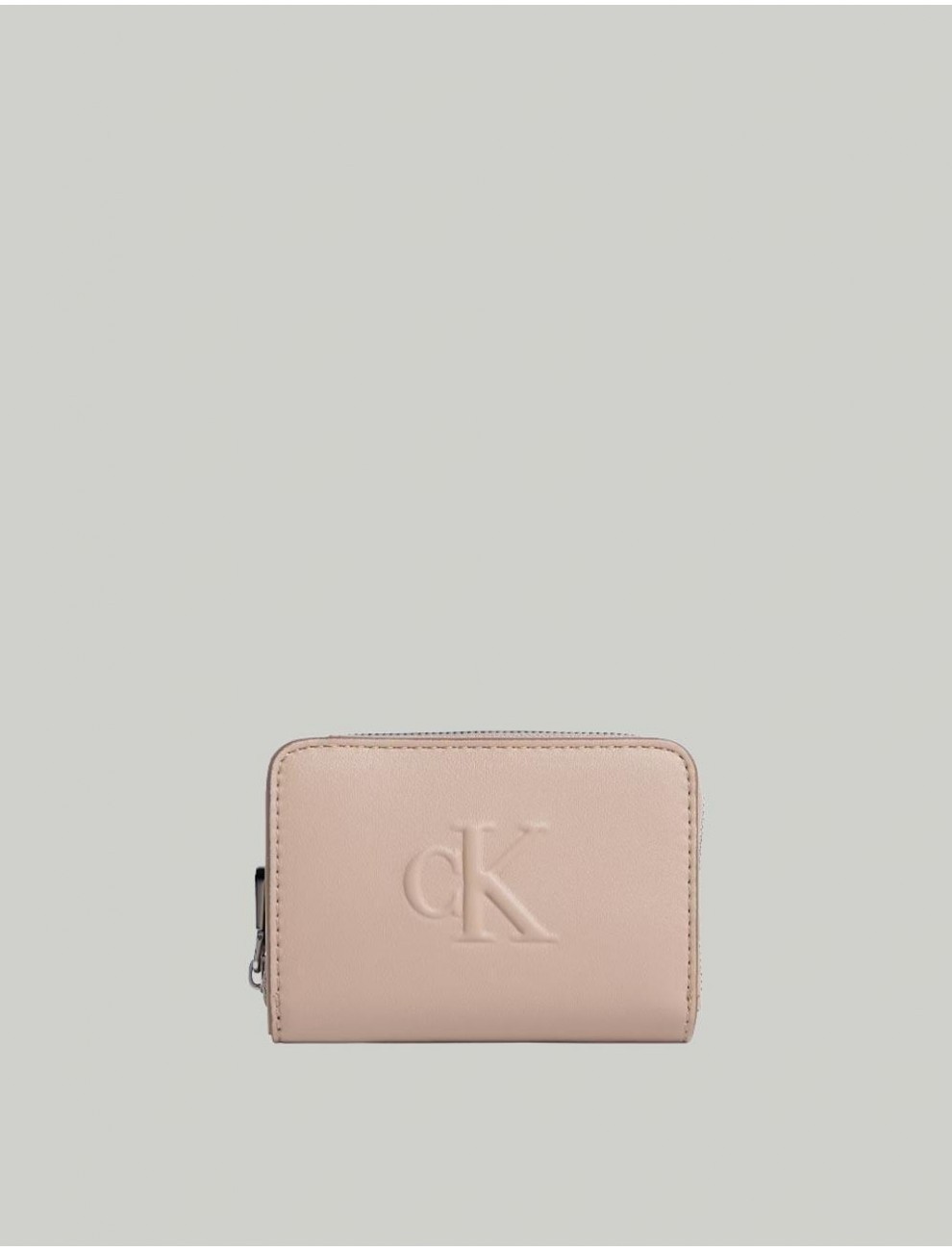 CARTERA CALVIN KLEIN SCULPTED MED ZIP AROUND WALLET BEIG