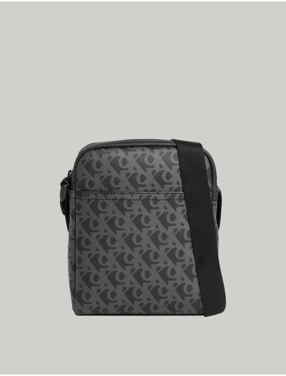 BANDOLERA CALVIN KLEIN MATTE AOP REPORTER 18 NEGRO
