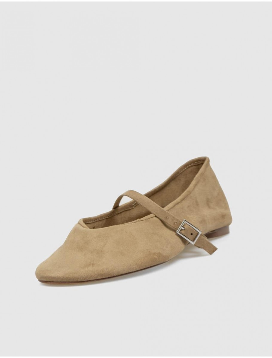 MERCEDITA OBVIO HENRI CaMEL