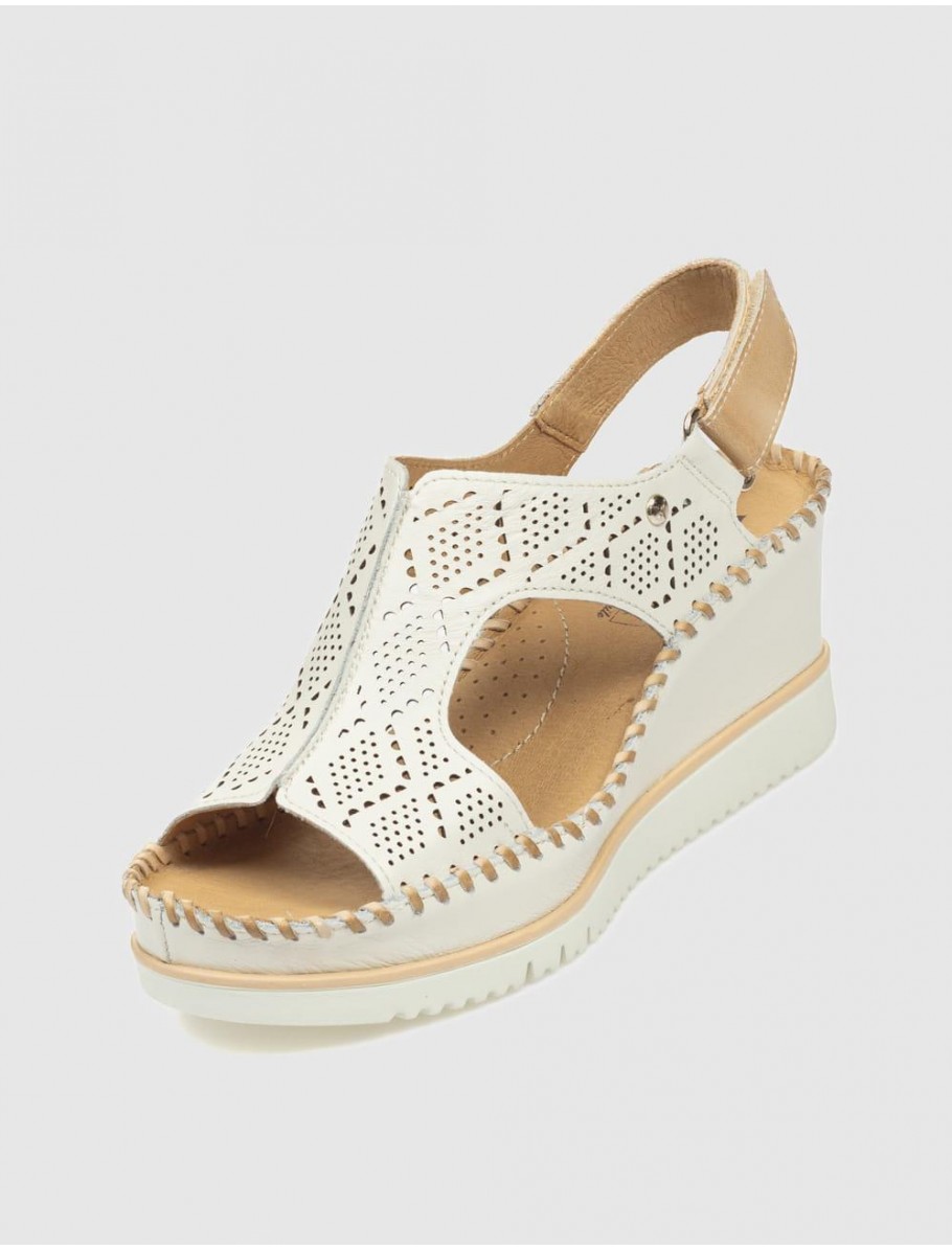 SANDALIA PIKOLINOS AGUADULCE BEIG