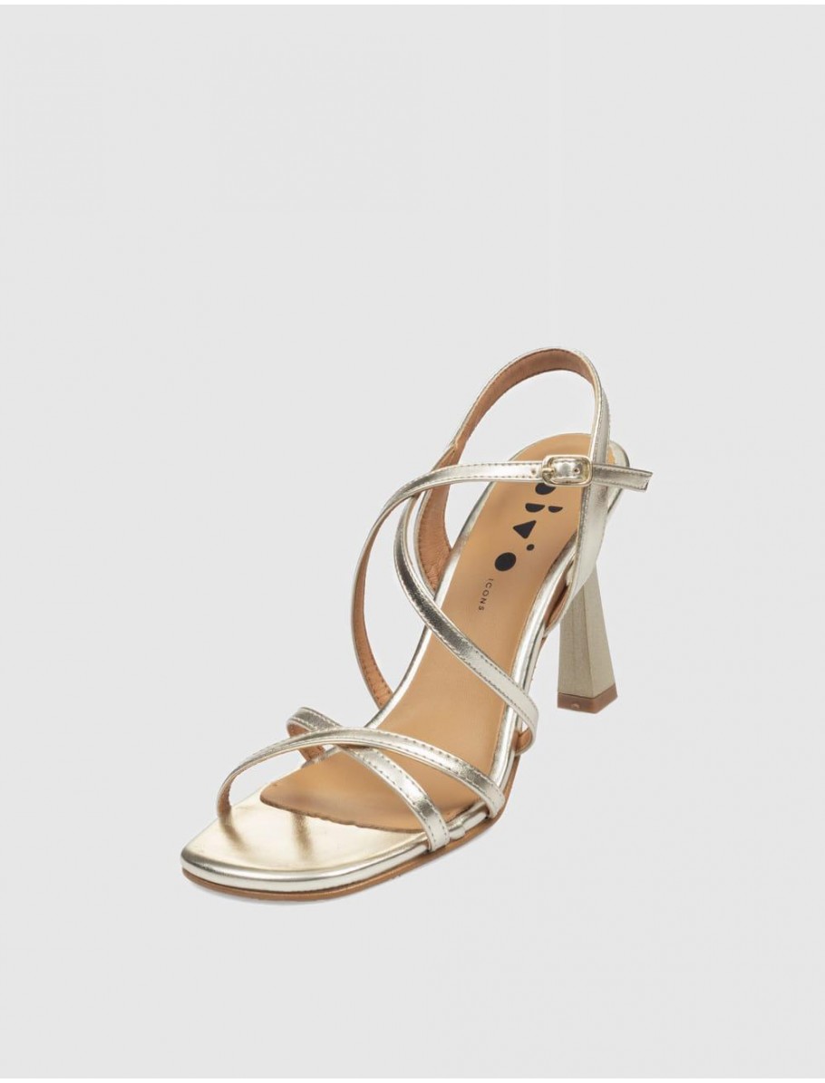 SANDALIA OBVIO SHOES EBLA PLATINO