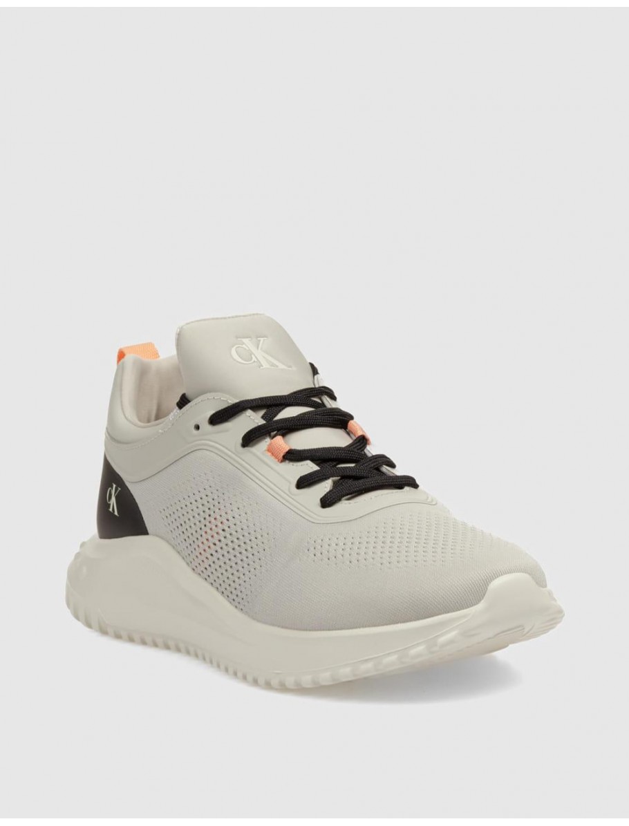ZAPATILLA CALVIN KLEIN EVA RUNNER TECH KNIT BEIG