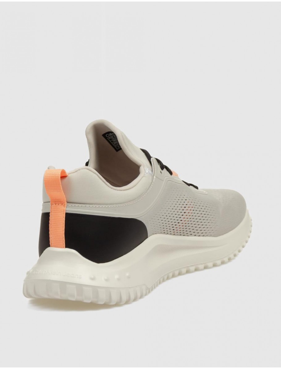 ZAPATILLA CALVIN KLEIN EVA RUNNER TECH KNIT BEIG