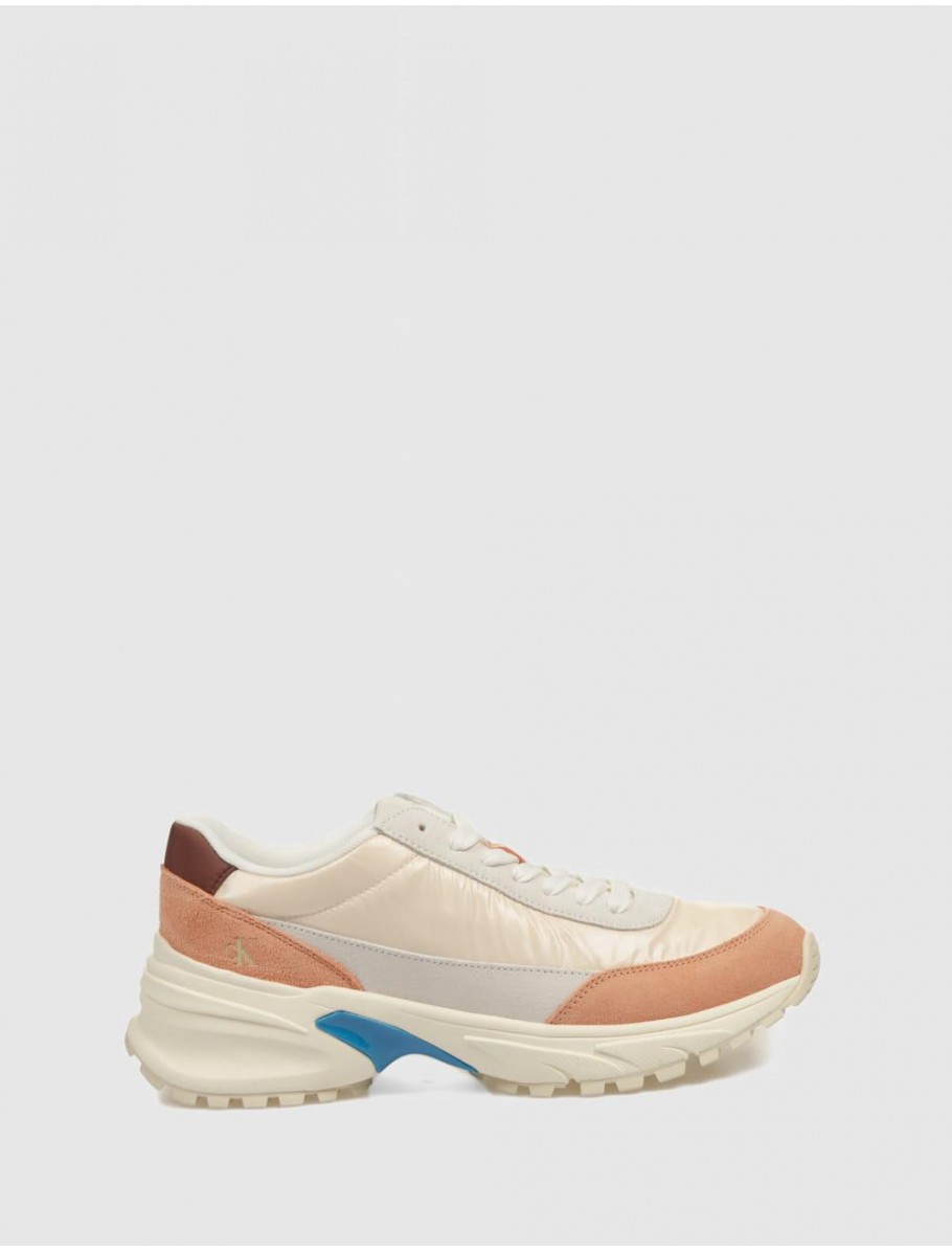 ZAPATILLA CALVIN KLEIN HIKE RUNNER MG NYLON PERL BEIG
