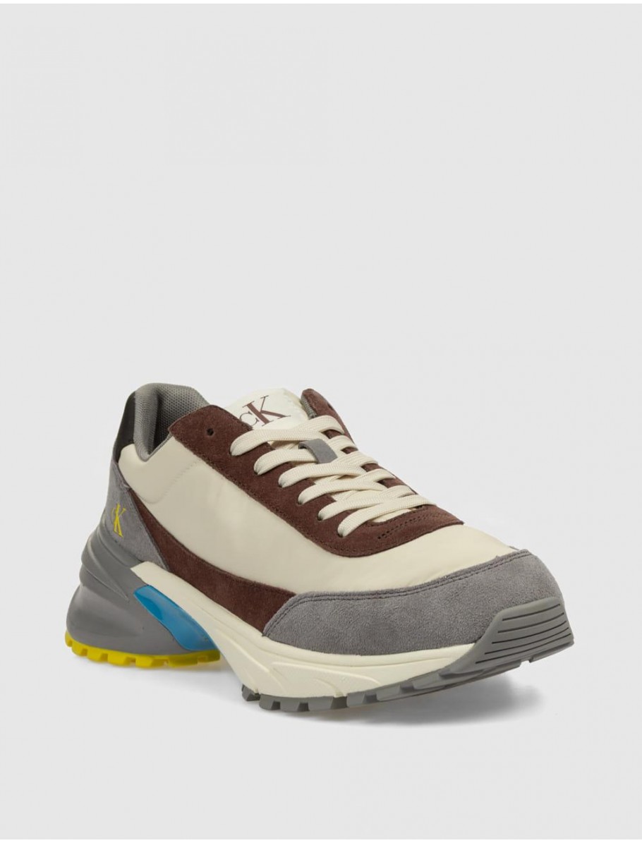 ZAPATILLA CALVIN KLEIN HIKE RUNNER CASUAL NY SU BEIG