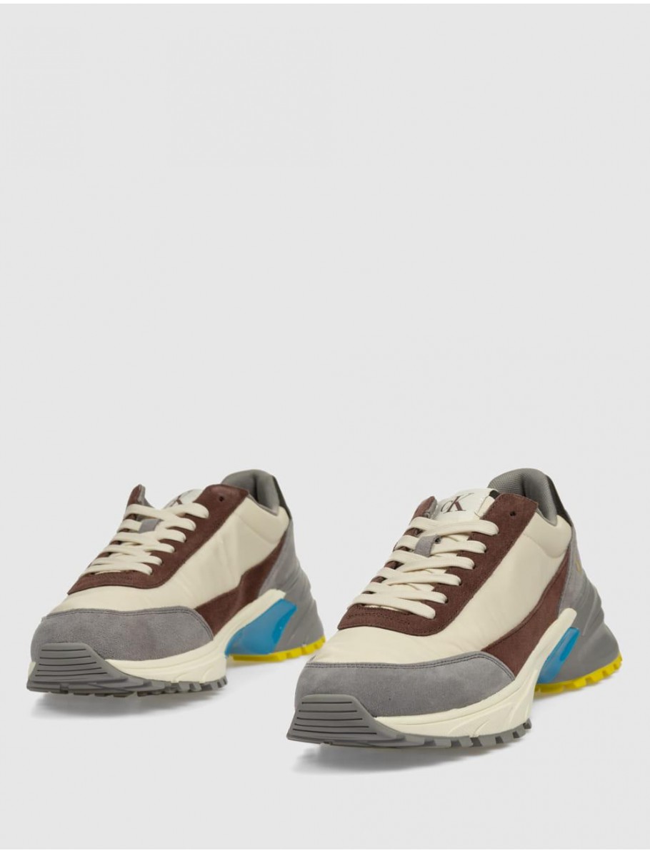 ZAPATILLA CALVIN KLEIN HIKE RUNNER CASUAL NY SU BEIG