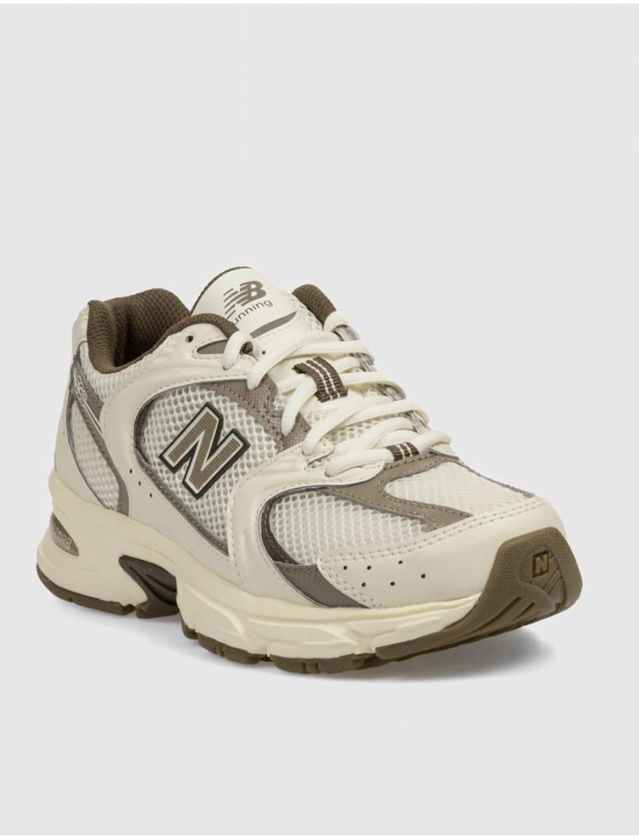 ZAPATILLA NEW BALANCE MR530 BEIG MARRoN