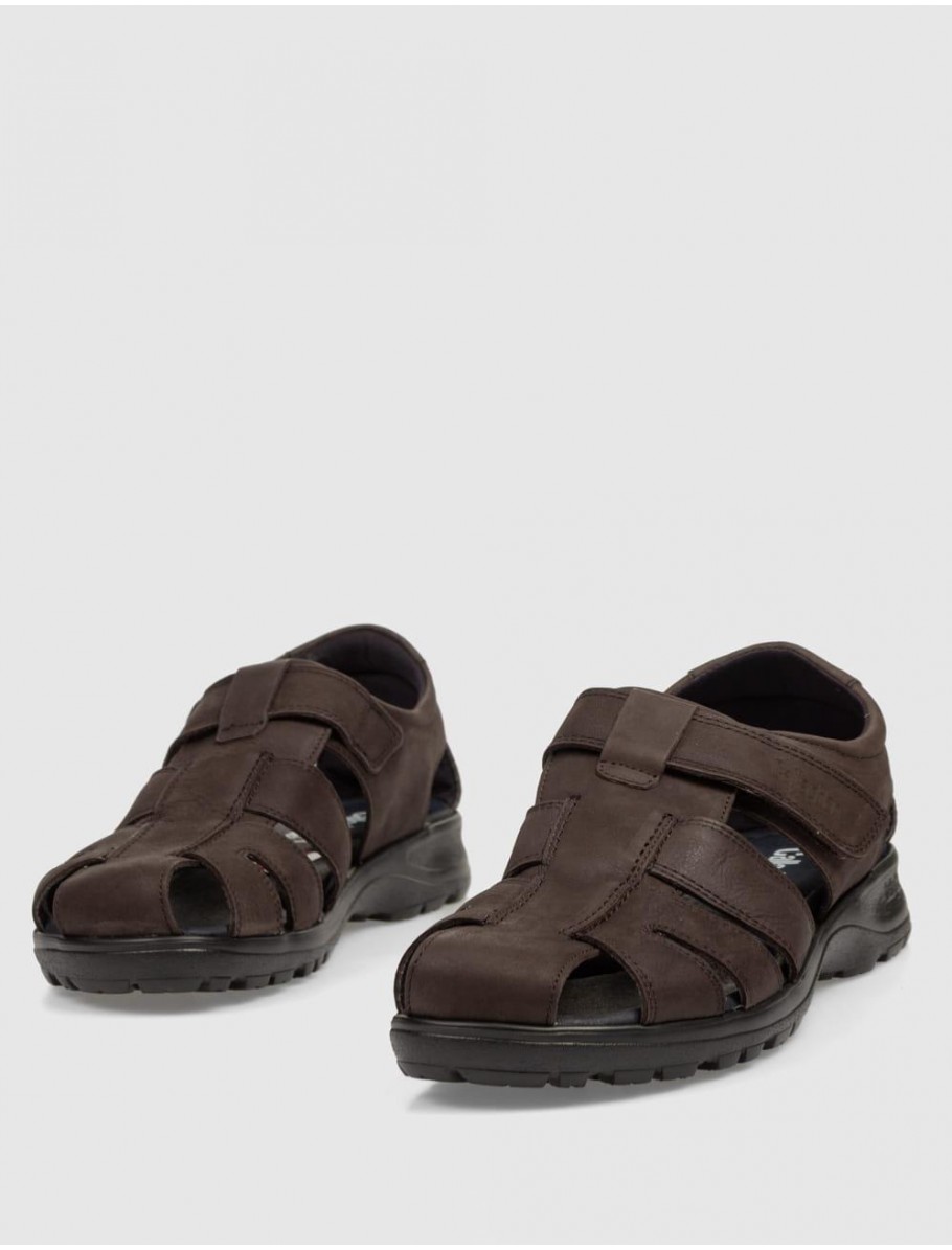 SANDALIA CALLAGHAN 86101 MARRoN