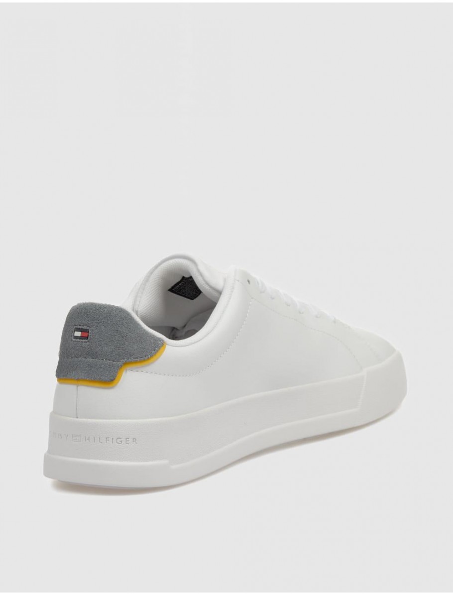 ZAPATILLA TOMMY HILFIGER TH COURT LTH DETAIL ESS BLANCO