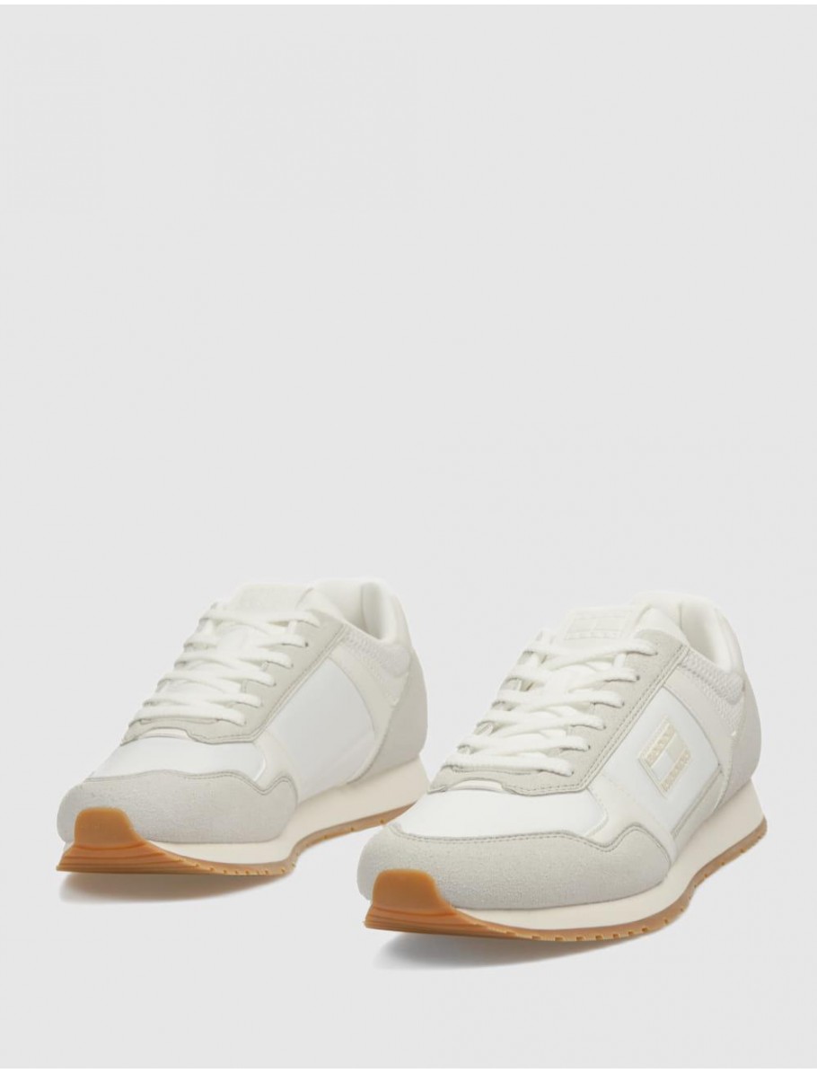 ZAPATILLA TOMMY HILFIGER TJM RUNNER CASUAL BEIG