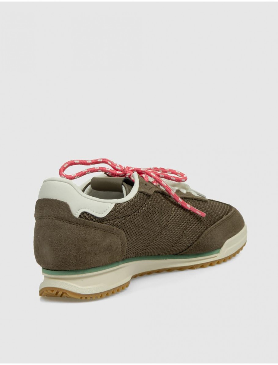 ZAPATILLA TOMMY HILFIGER TJW LOW PROFILE RUNNER MARRoN