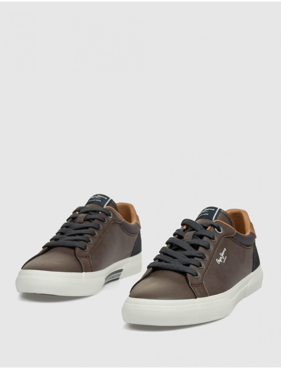 ZAPATILLA PEPE JEANS KENTON COURT MARRoN