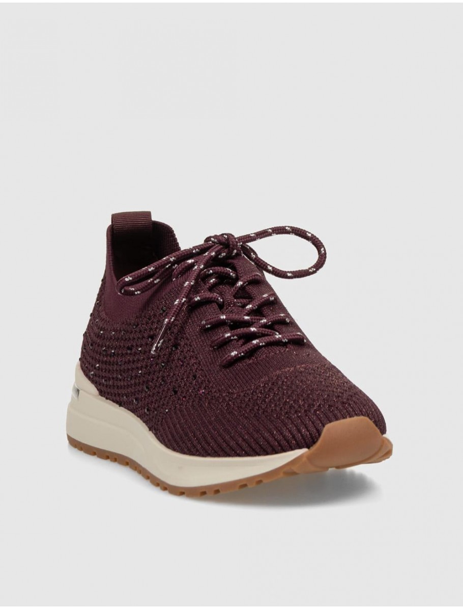 ZAPATILLA LA STRADA 2404316 BURDEOS