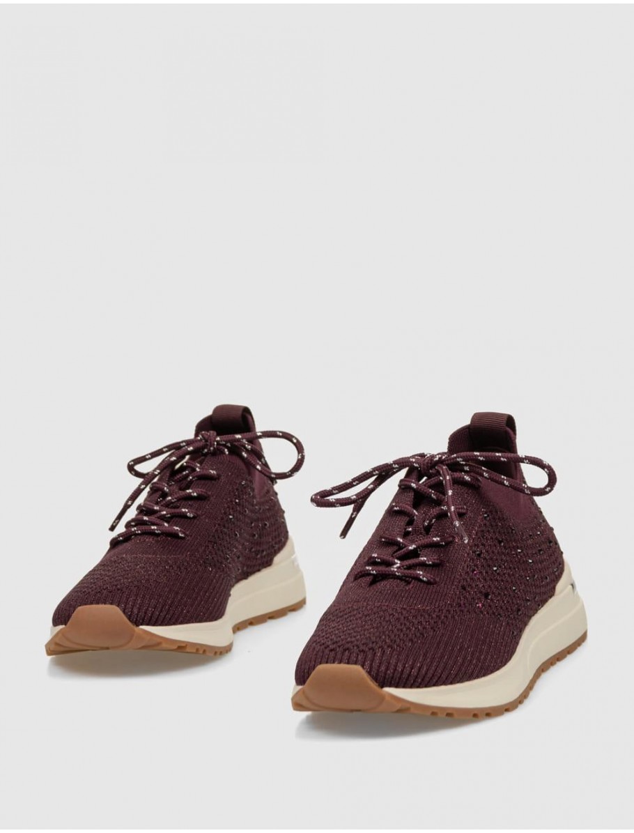 ZAPATILLA LA STRADA 2404316 BURDEOS