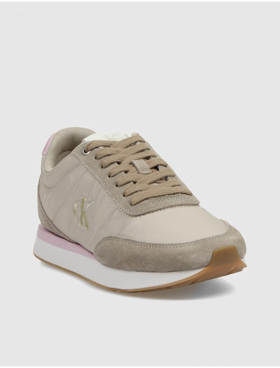 ZAPATILLA CALVIN KLEIN RETRO RUNNER LACE UP NYLON TAUPE