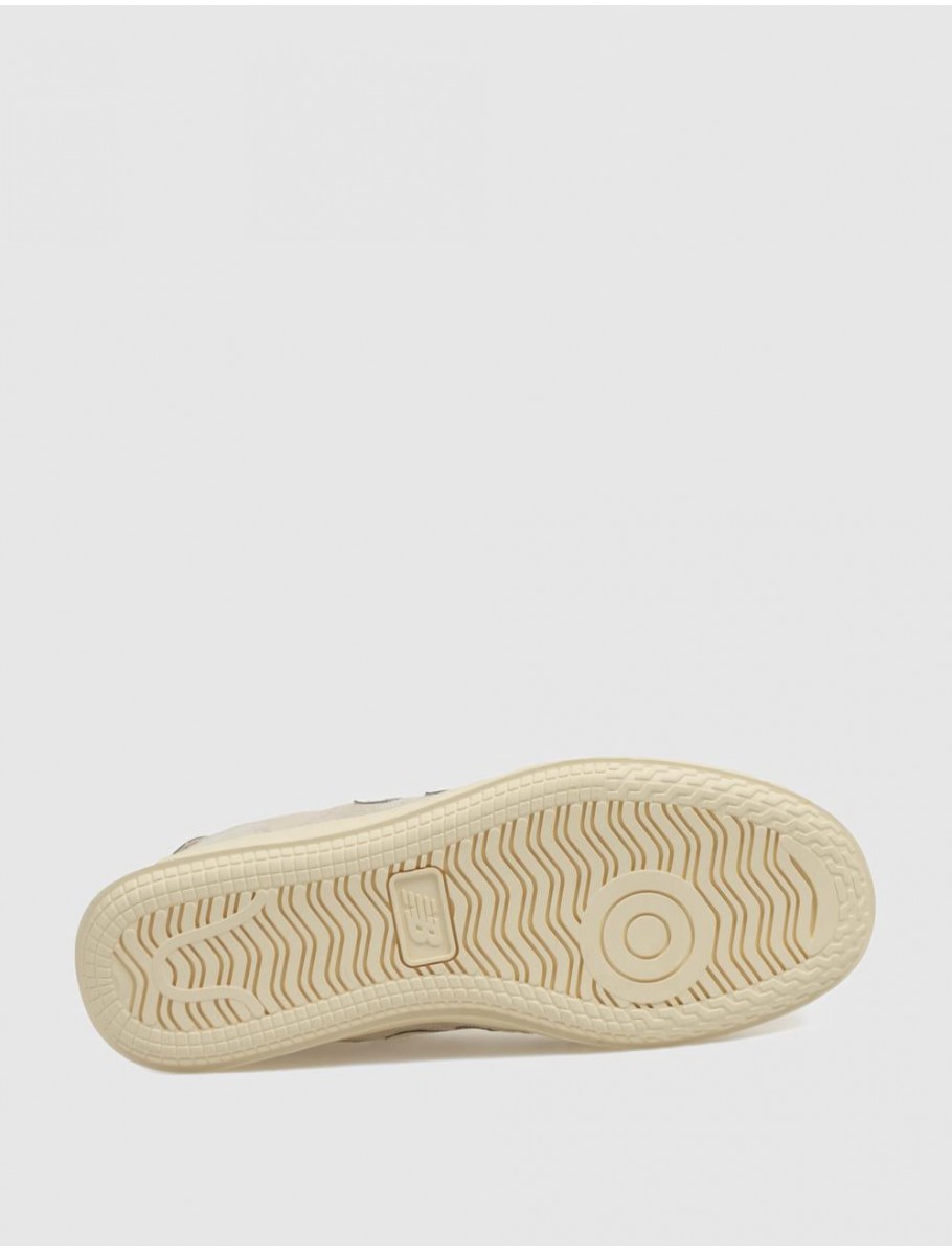 ZAPATILLA NEW BALANCE CT500 BEIG