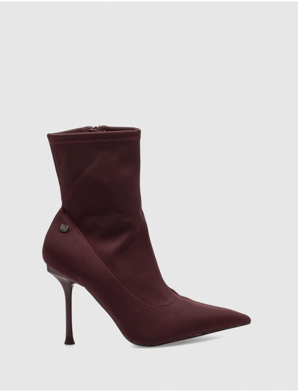 BOTiN KAMOME TRENDS LYLA BURDEOS