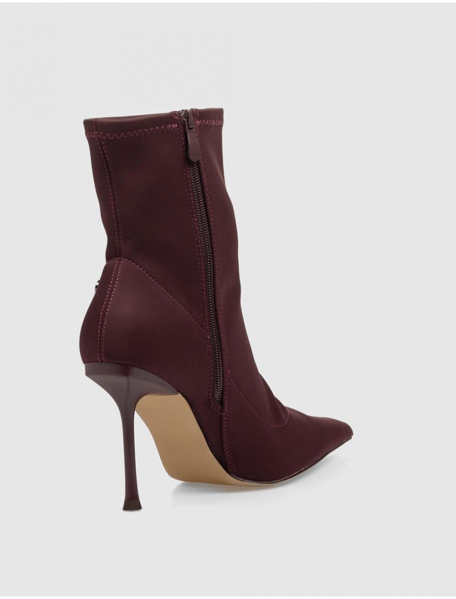 BOTiN KAMOME TRENDS LYLA BURDEOS