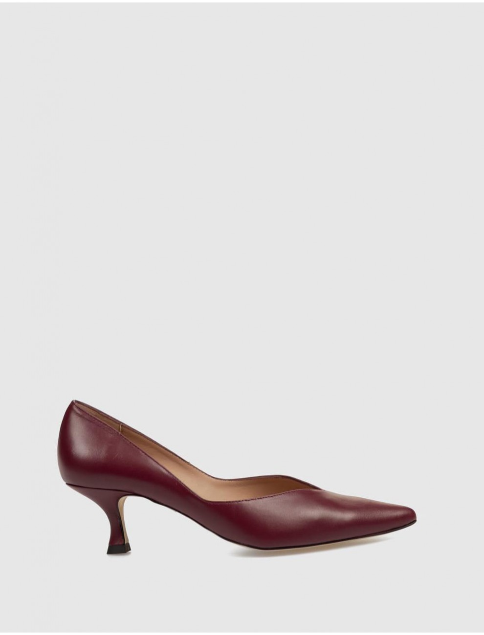 SALoN MIUXA SILVIA BURDEOS