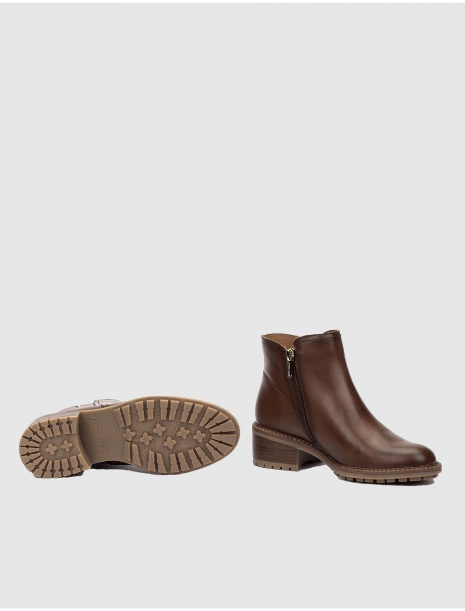 BOTiN PIKOLINOS MEDINA CUERO