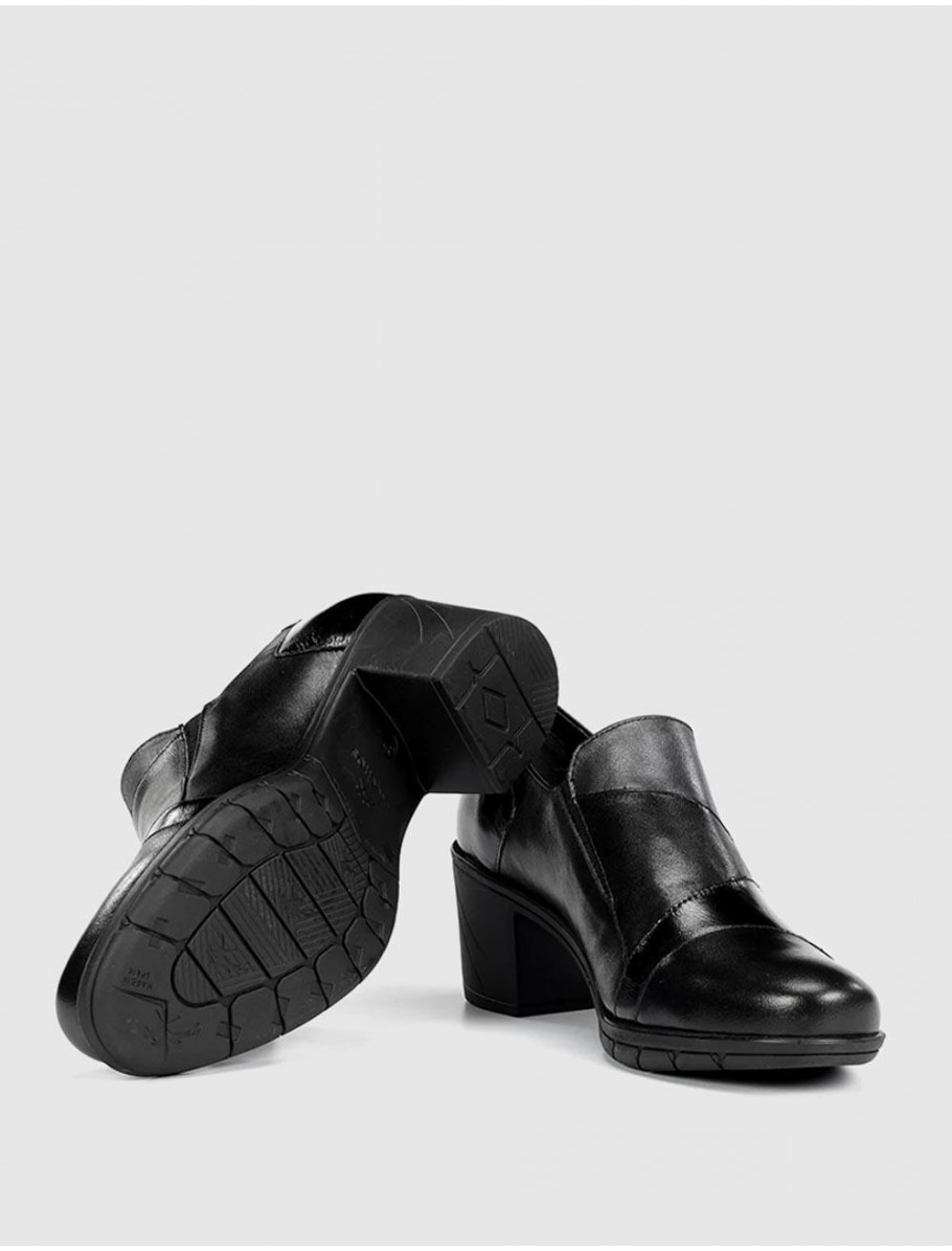 ZAPATO FLUCHOS F1802 NEGRO