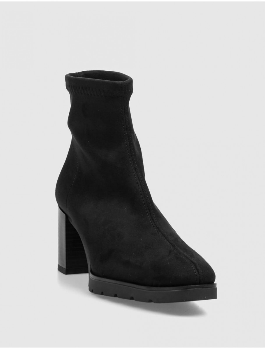 BOTiN MISS ELASTIC MENPHIS 078174 NEGRO