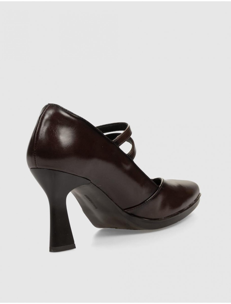 SALoN DESIREE SAGA9 MARRoN