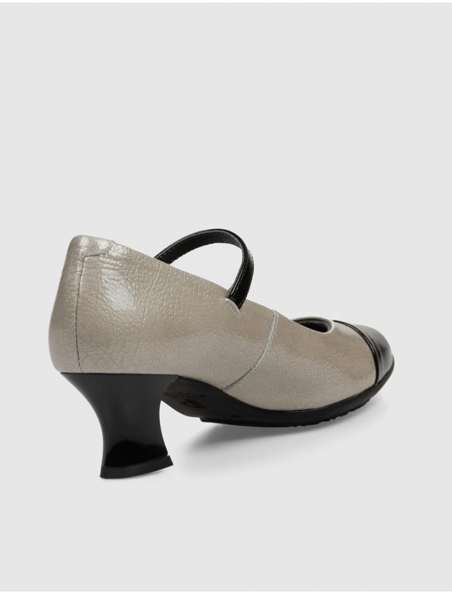 MERCEDITA PITILLOS 10851 BEIG