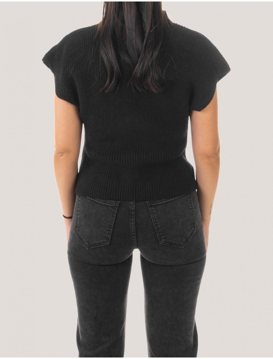 CAMISETA OBVIO JINTY NEGRO