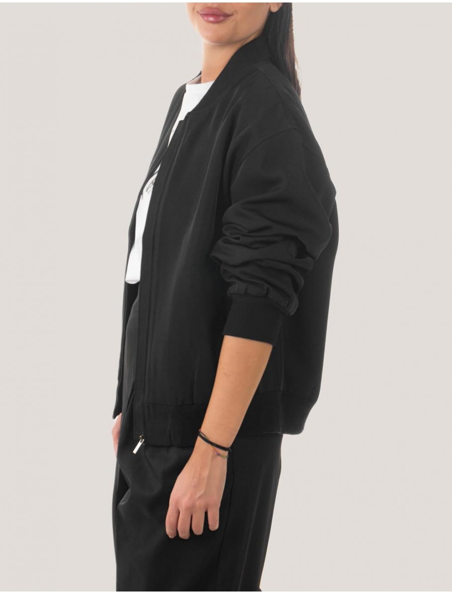 CHAQUETA MY REAL IDENTITY BLAINE NEGRO