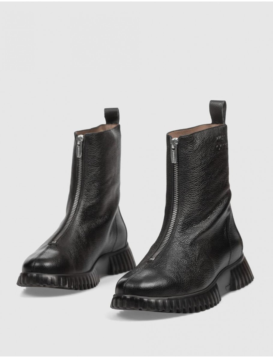 BOTiN WONDERS A 4403 NEGRO