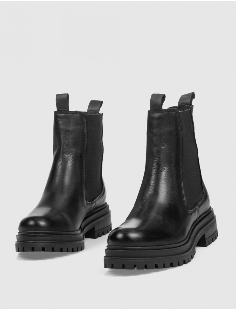 BOTiN CREATOR B 2577 NEGRO