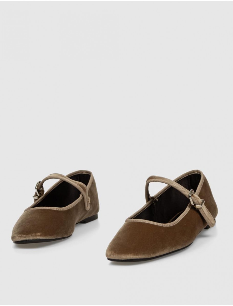 MERCEDITA KAMOME TRENDS MONIK CaMEL