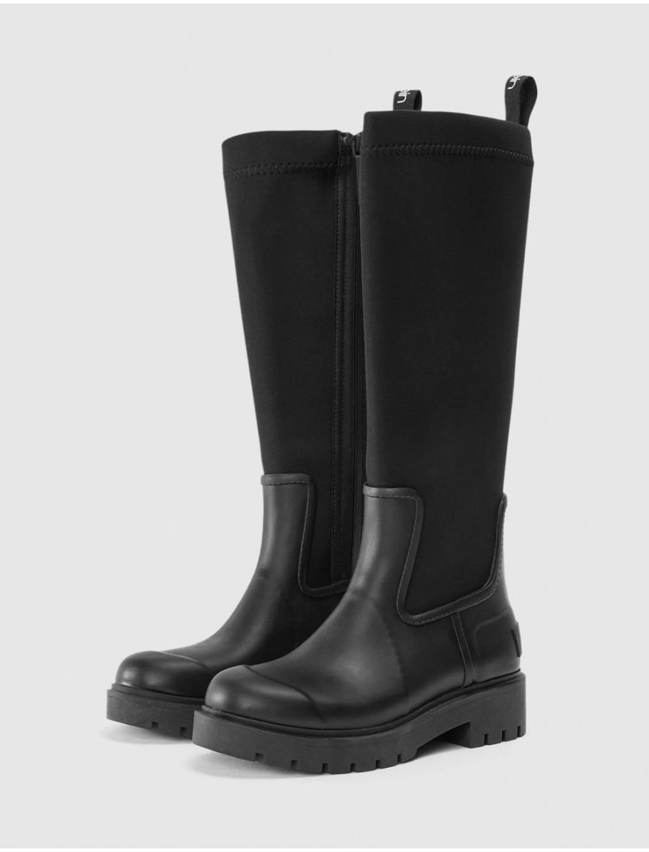 BOTA CALVIN KLEIN HIGH RAINBOOT NEOPRENE NEGRO