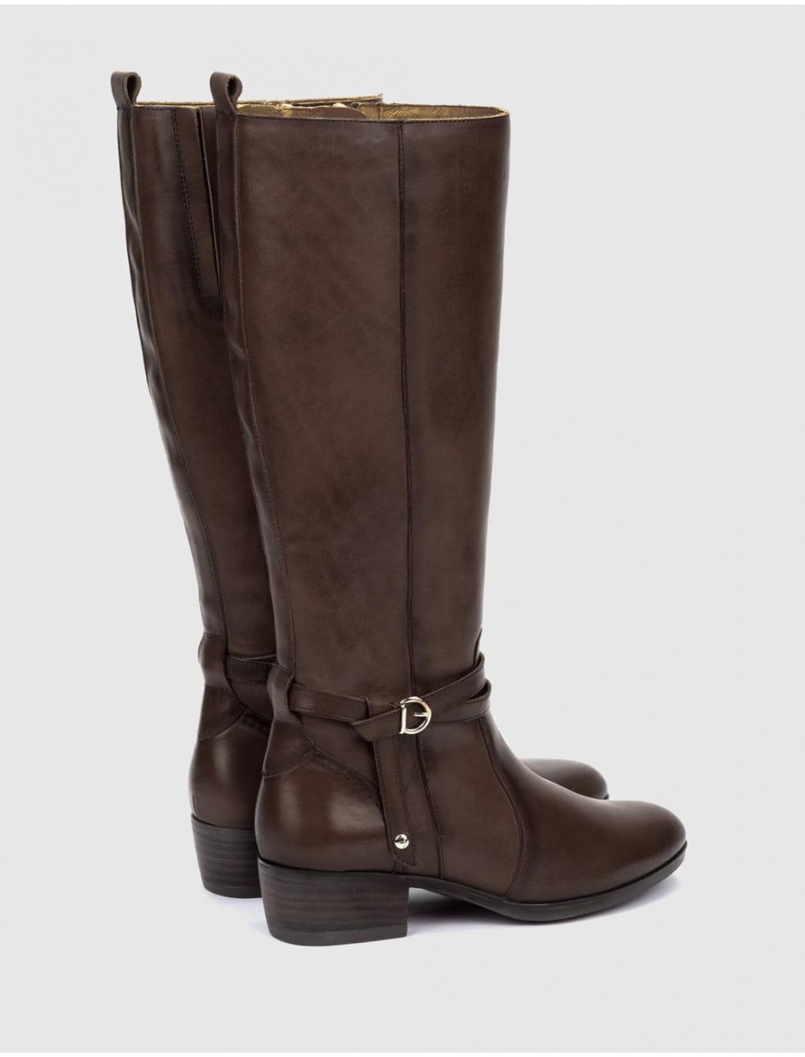 BOTA PIKOLINOS DAROCA MARRoN