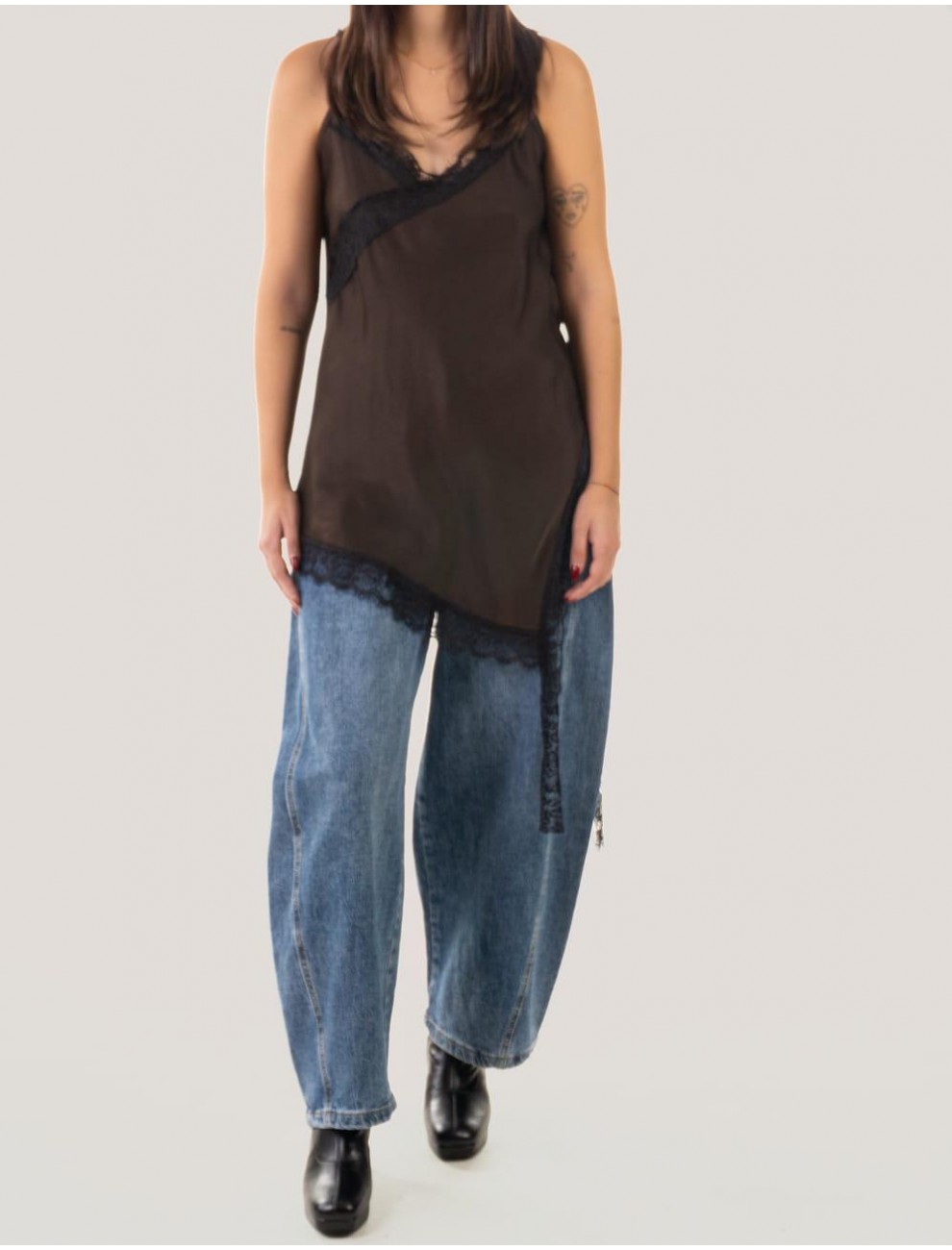 CAMISETA OBVIO ZAYN MARRoN