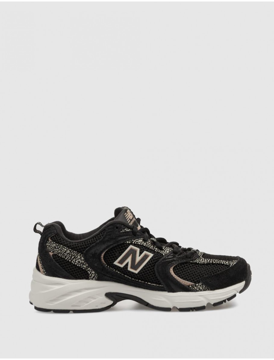 ZAPATILLA NEW BALANCE U530 NEGRO