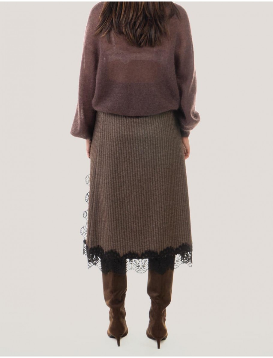 FALDA OBVIO LOGAN MARRoN