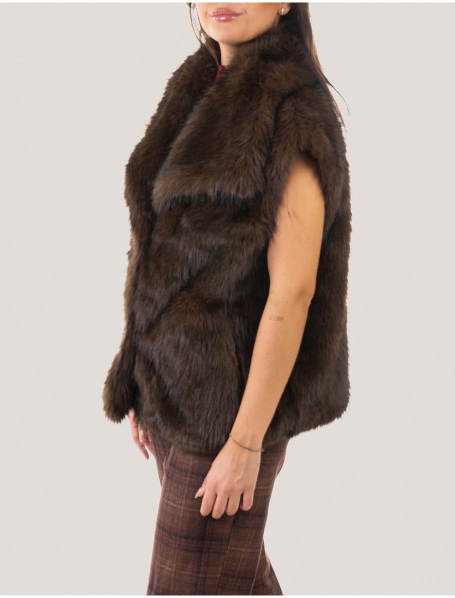 CHALECO OBVIO SADE MARRoN