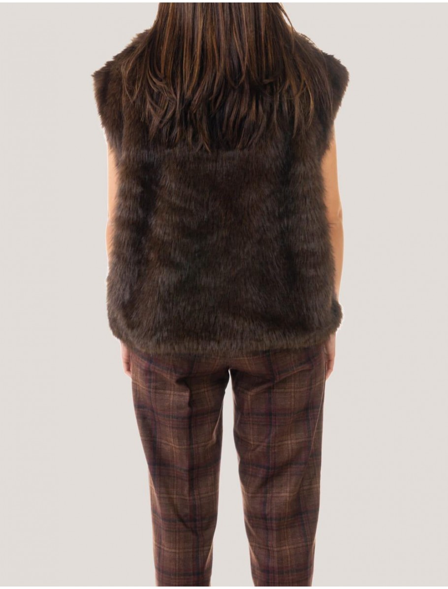 CHALECO OBVIO SADE MARRoN