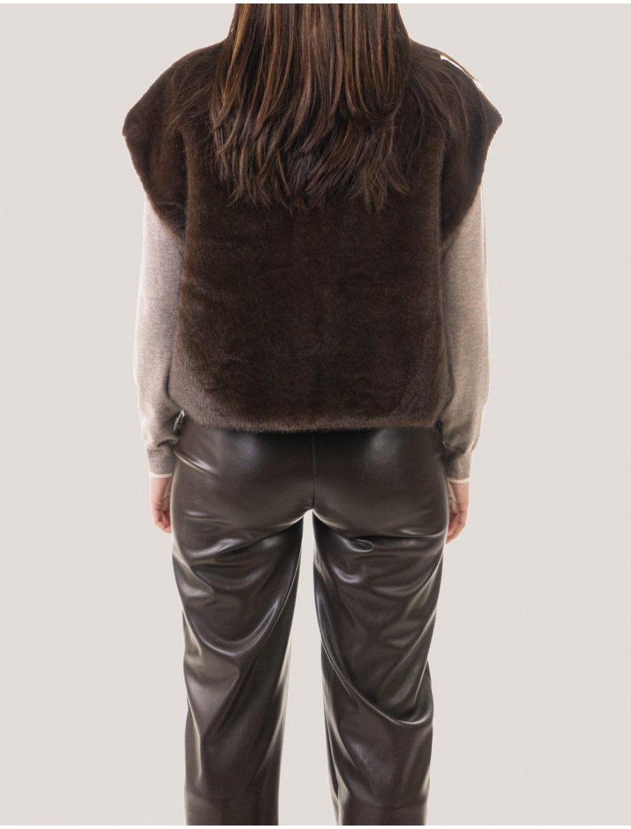 CHALECO OBVIO ASHLEY MARRoN